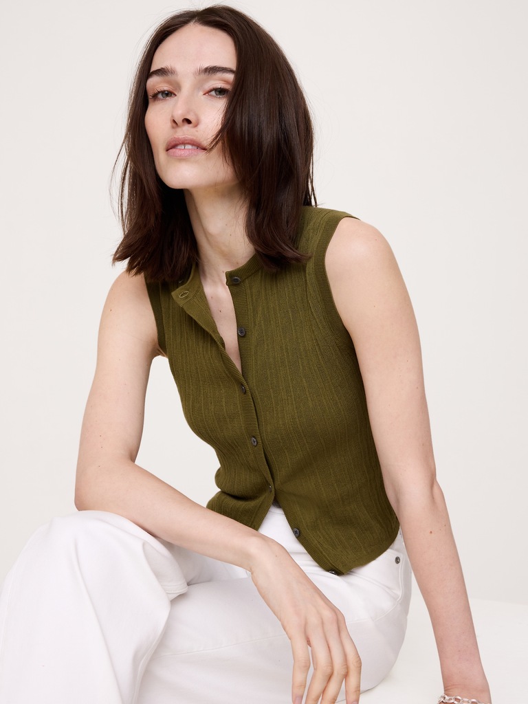 Crinkle Knit Vest