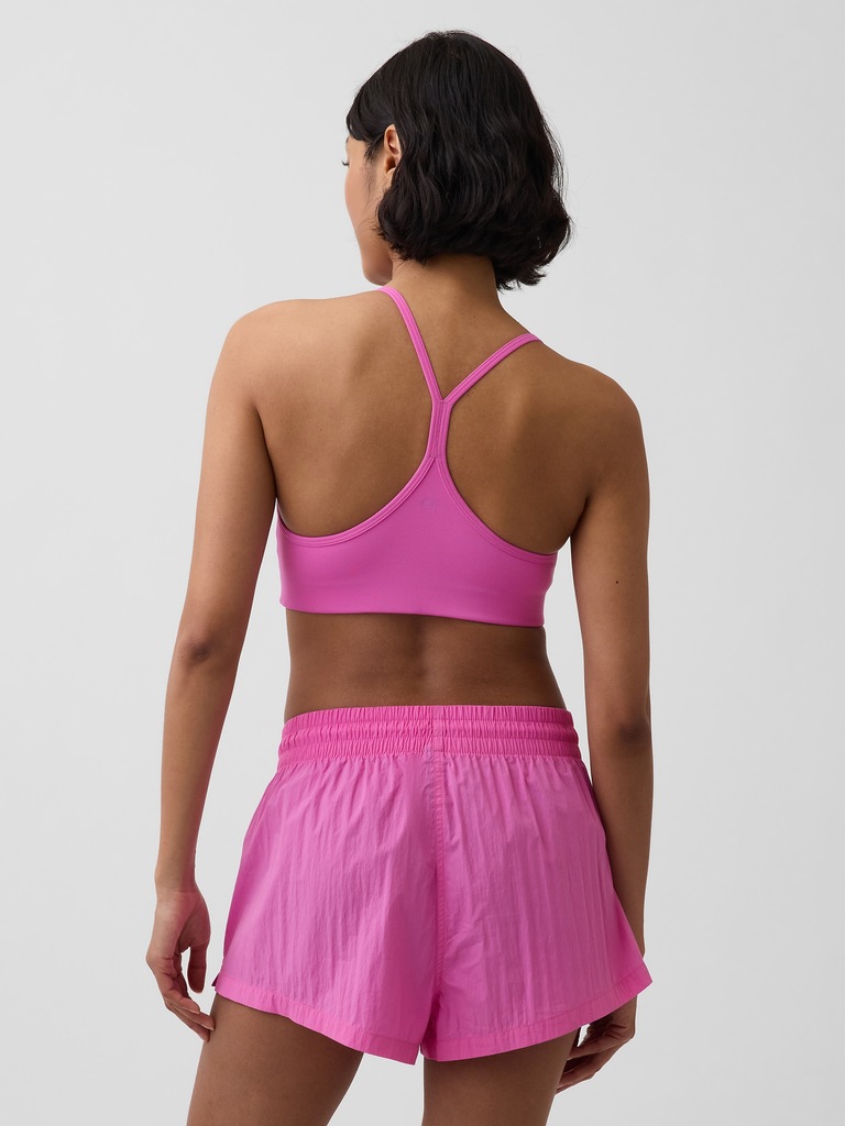 GapFit Smooth Racerback Sports Bra