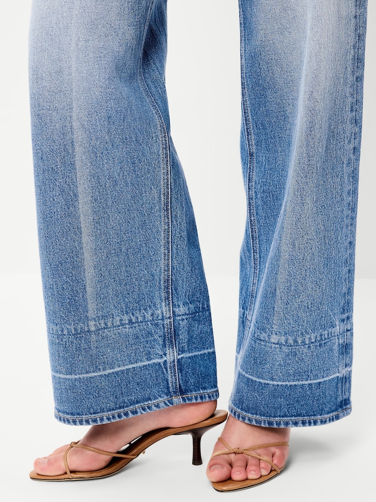 Extra High-Waisted Wide-Leg Jeans