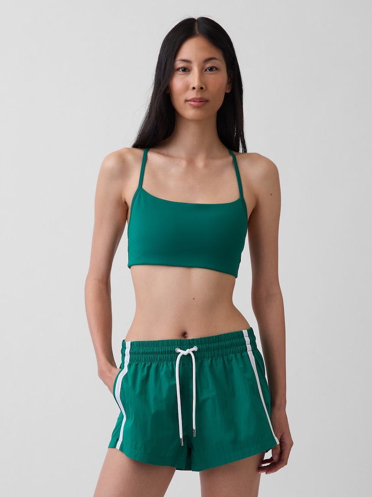 GapFit Smooth Racerback Sports Bra