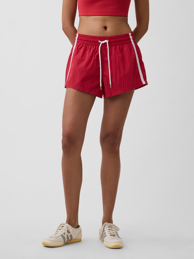 2.5" GapFit Active Shorts