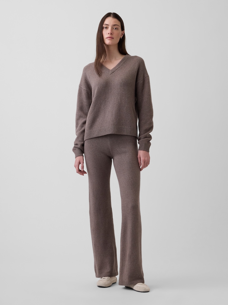 CashSoft Oversized V-Neck Sweater