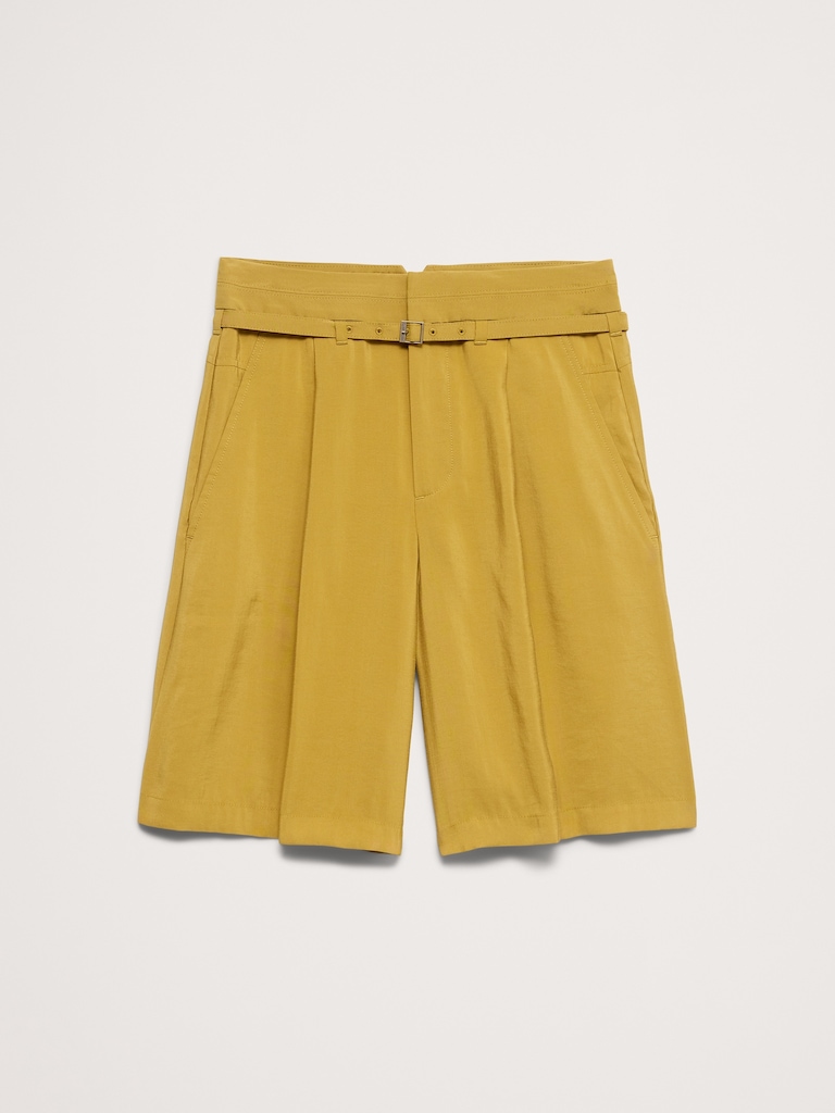 Belted Bermuda Short in Luster Twill
