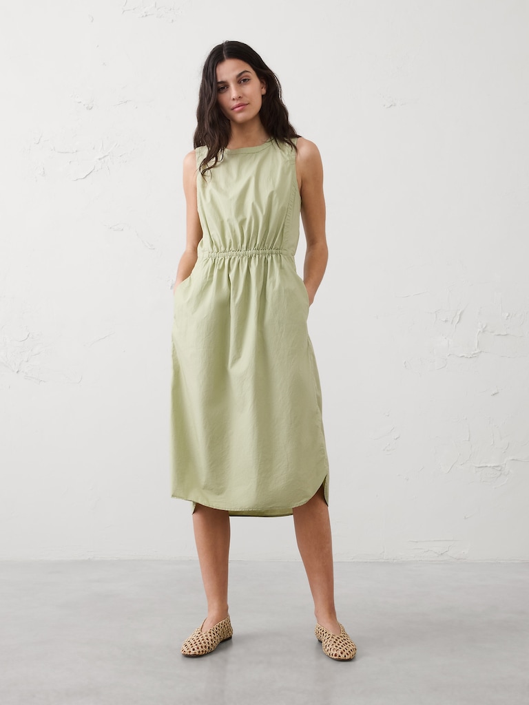 Rounded Hem Poplin Midi Dress
