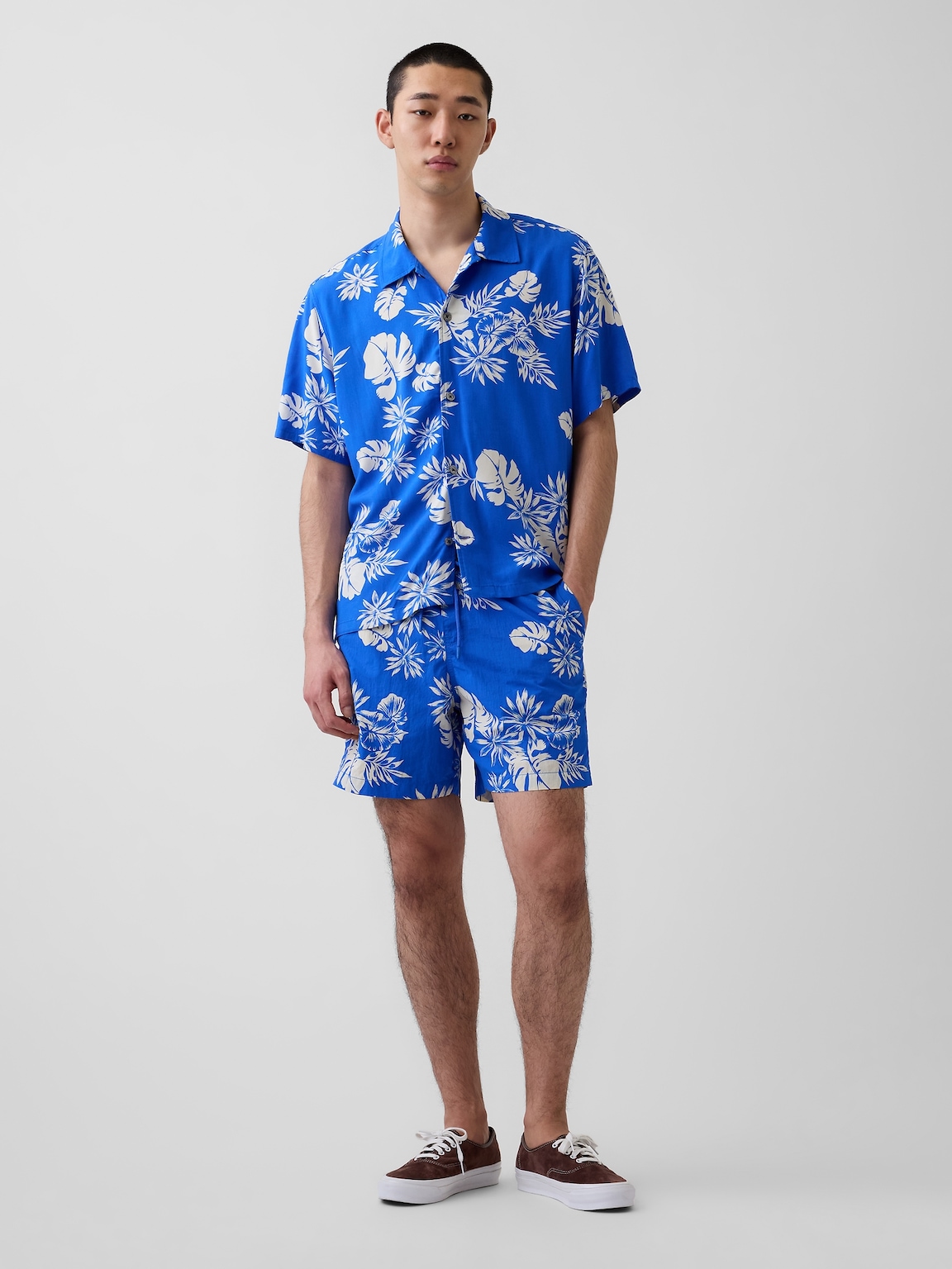 6" Relaxed Swim Trunks