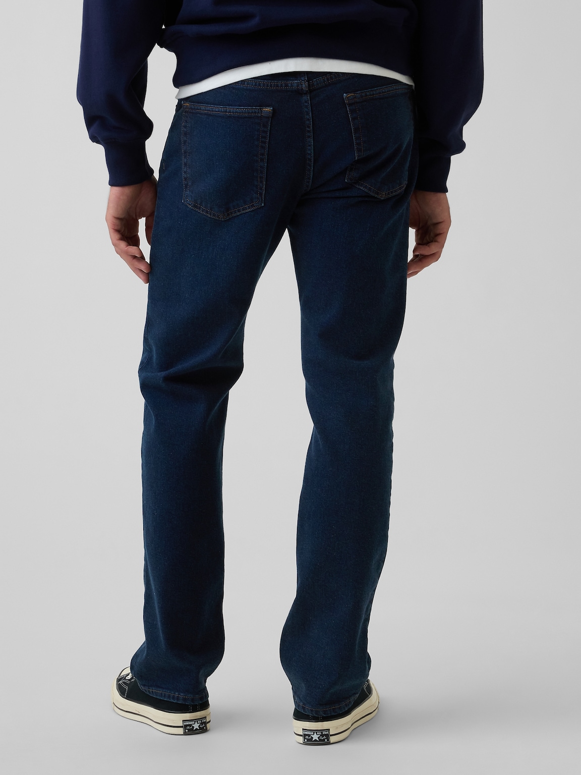 Straight Jeans