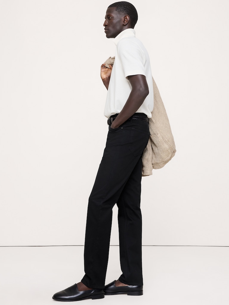 Slim Traveler Pant
