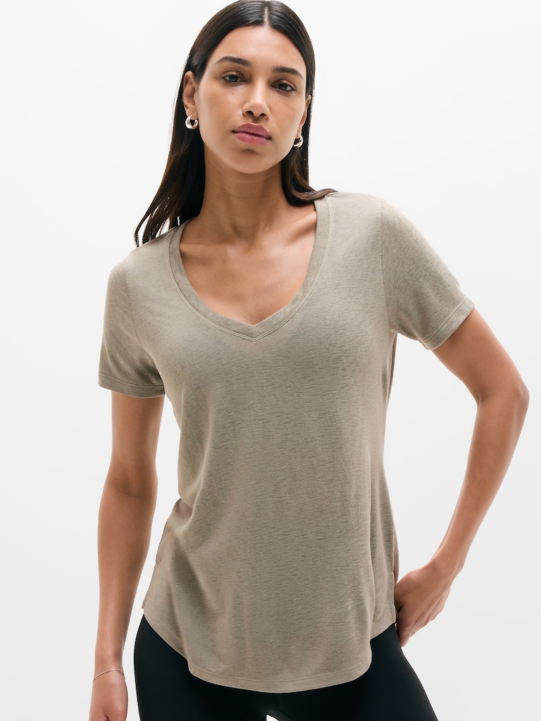 Breezy Scoop V-Neck Tee