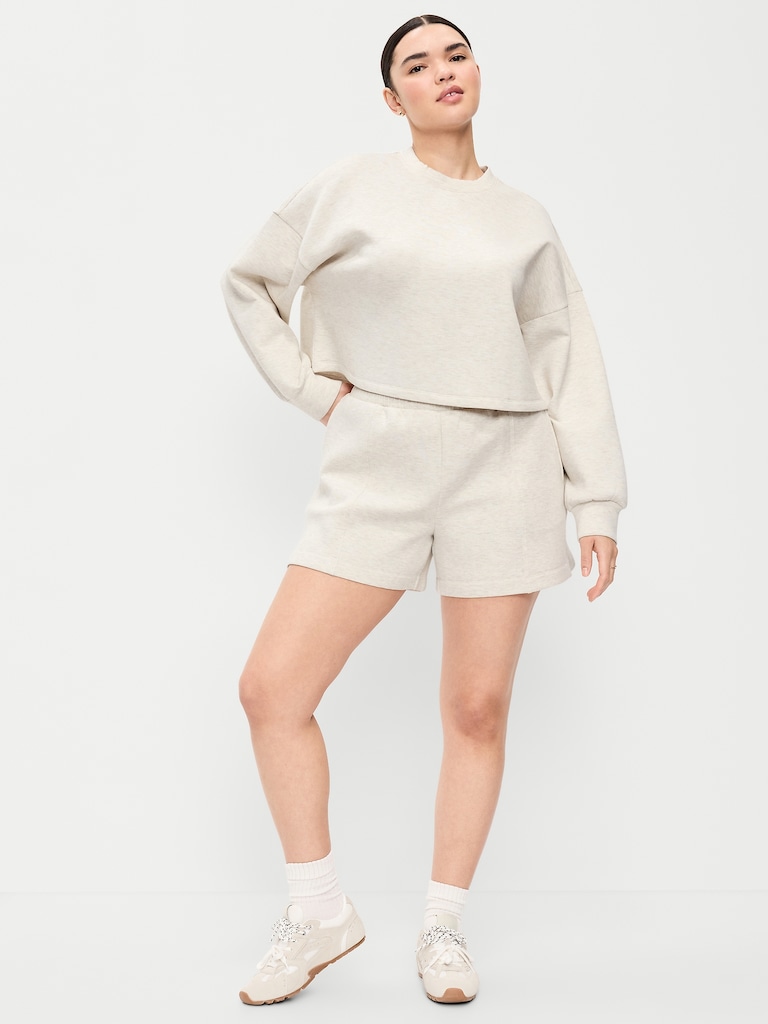 High-Waisted Bounce Fleece Shorts -- 5-inch inseam