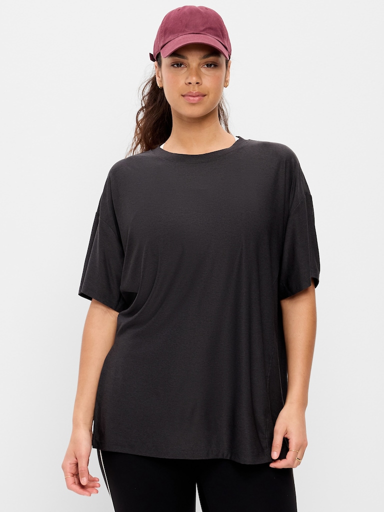 CloudMotion Short-Sleeve Tunic