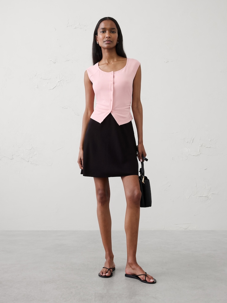 Soft Interlock Buttoned Top