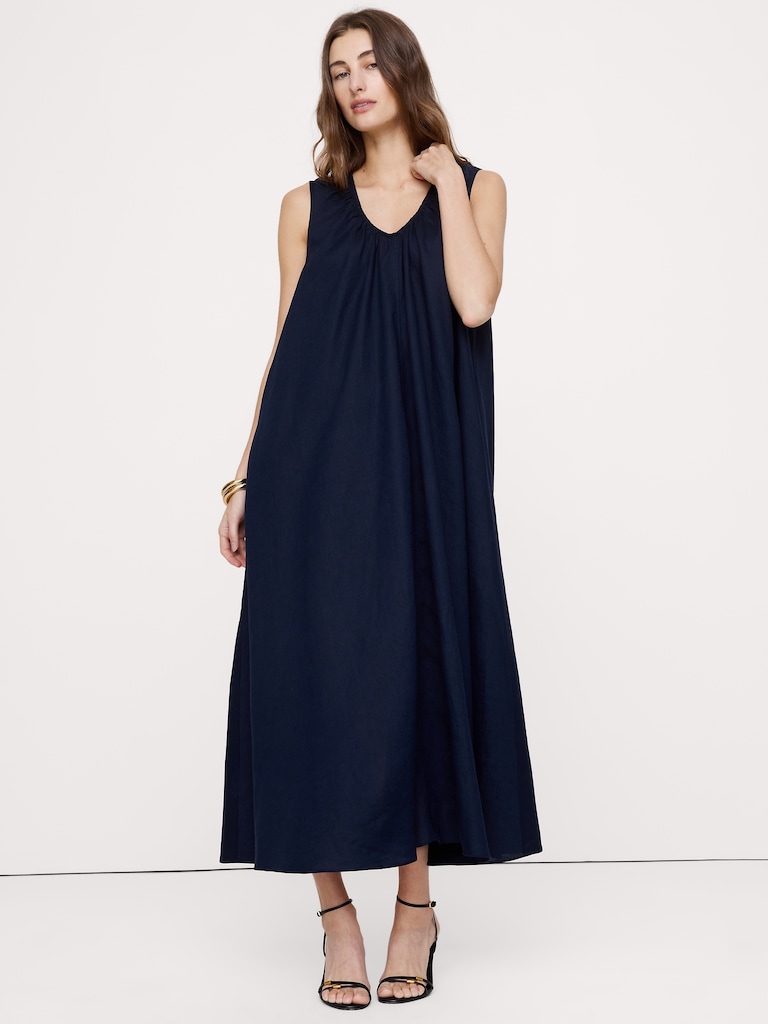 Linen Scoop-Neck Maxi Dress
