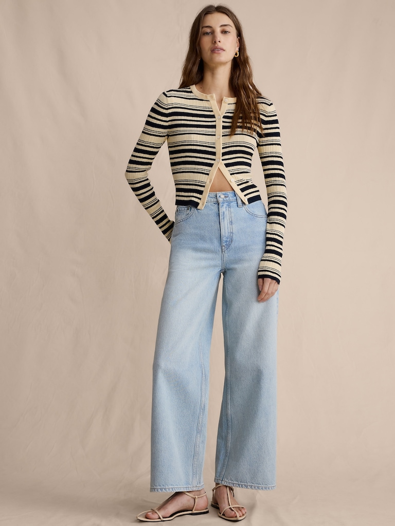 The Icon Classic Wide-Leg Crop Jean