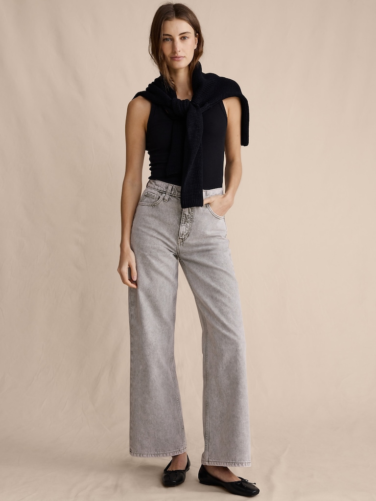 The Icon Classic Wide-Leg Crop Jean