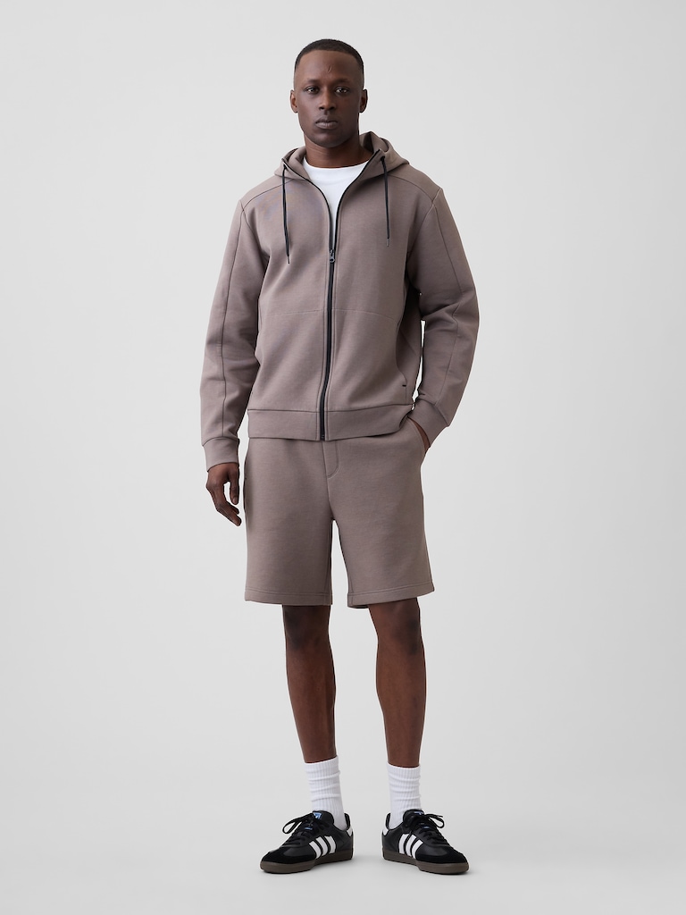 GapFit 8" Performance Shorts