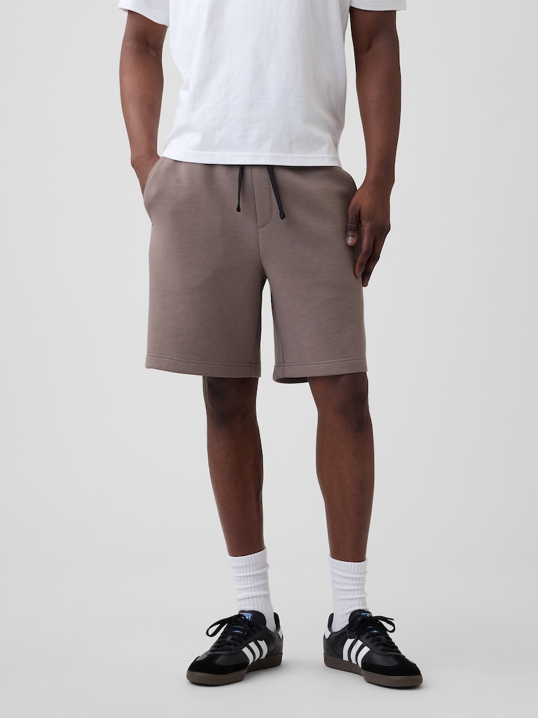 GapFit 8" Performance Shorts