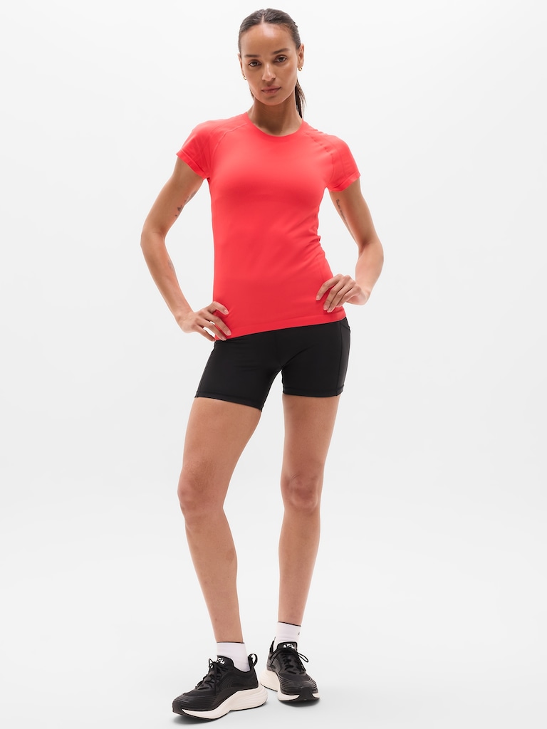 Momentum Flex Tee
