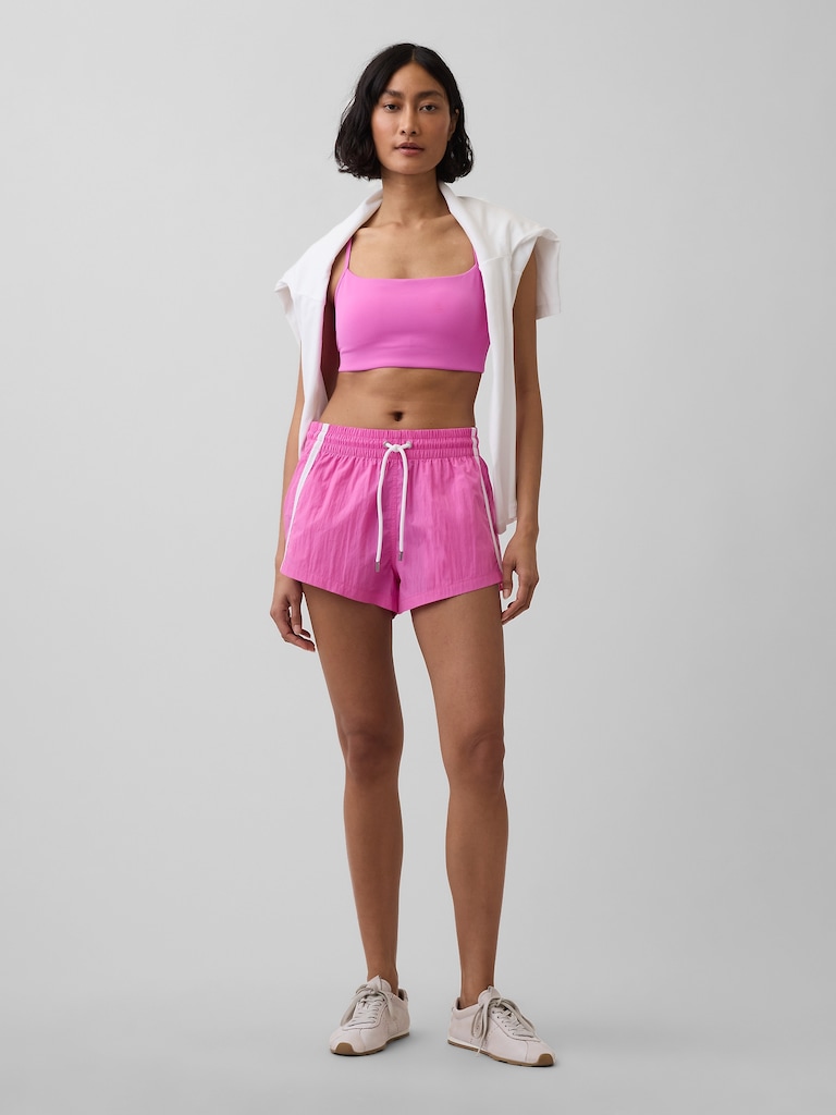 GapFit Smooth Racerback Sports Bra