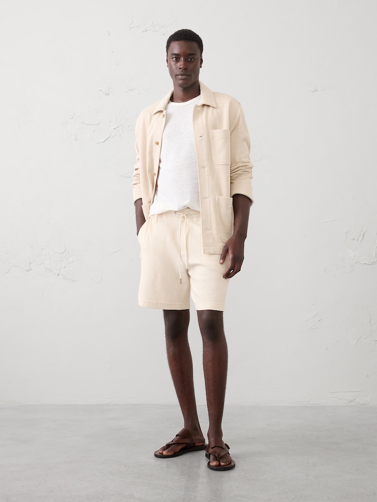 7" Crinkle Ribbed Pull-On Short