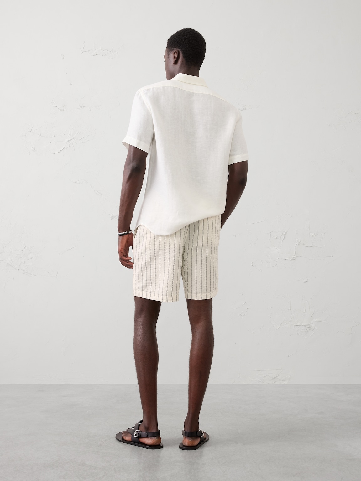 7" Seersucker Elastic-Waist Short