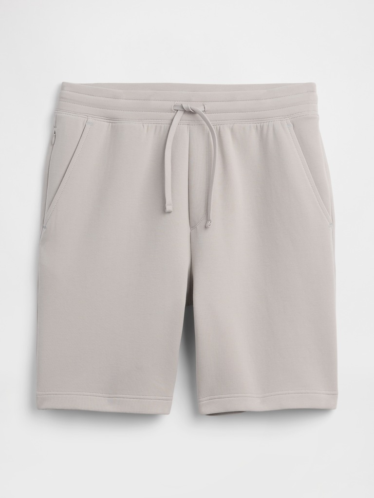 GapFit 8" Performance Shorts