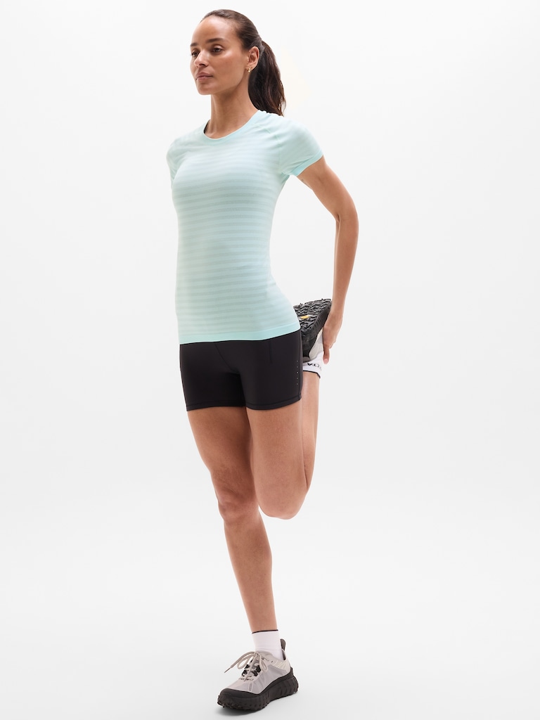 Momentum Flex Tee