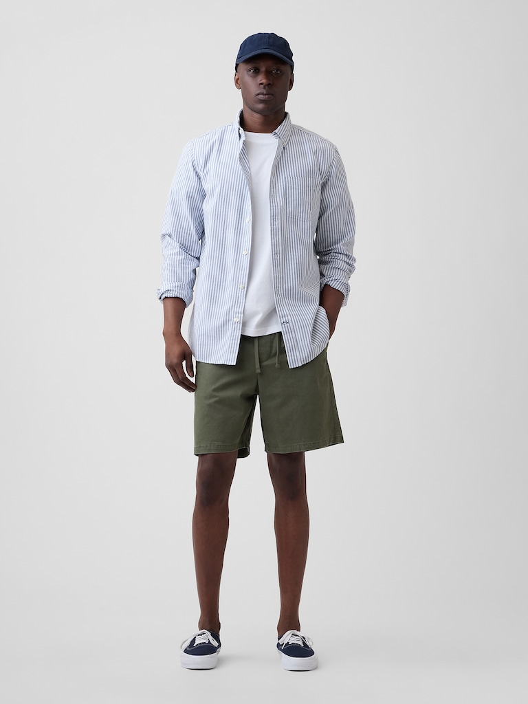 7" Essential Pull-On Khaki Shorts