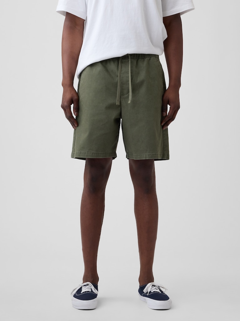 7" Essential Pull-On Khaki Shorts