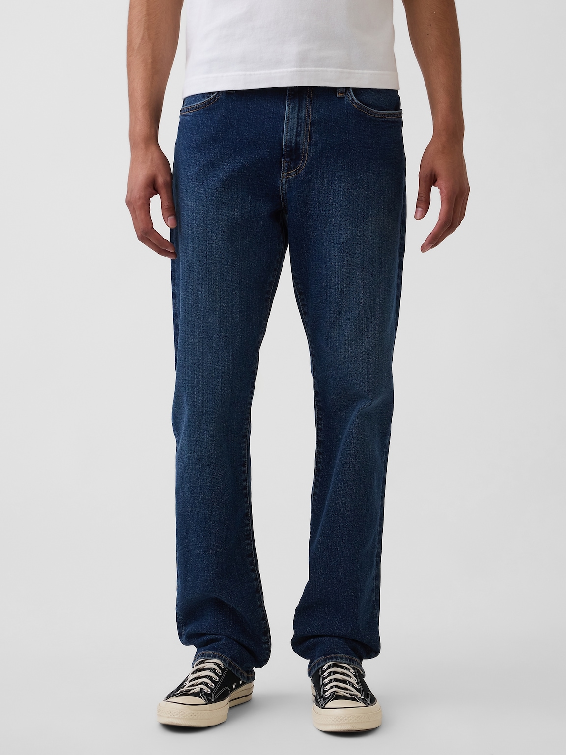 Straight Jeans