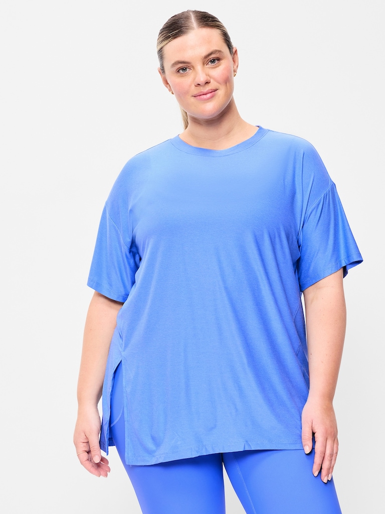 CloudMotion Short-Sleeve Tunic