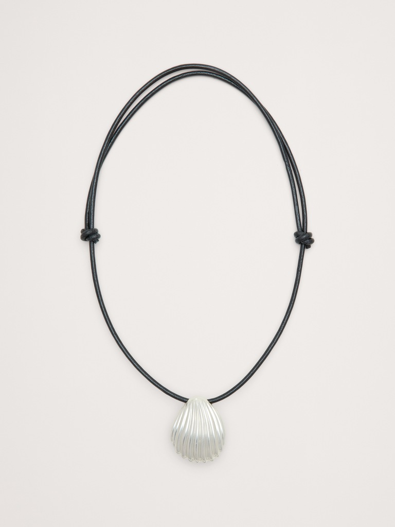 Shell Cord Necklace
