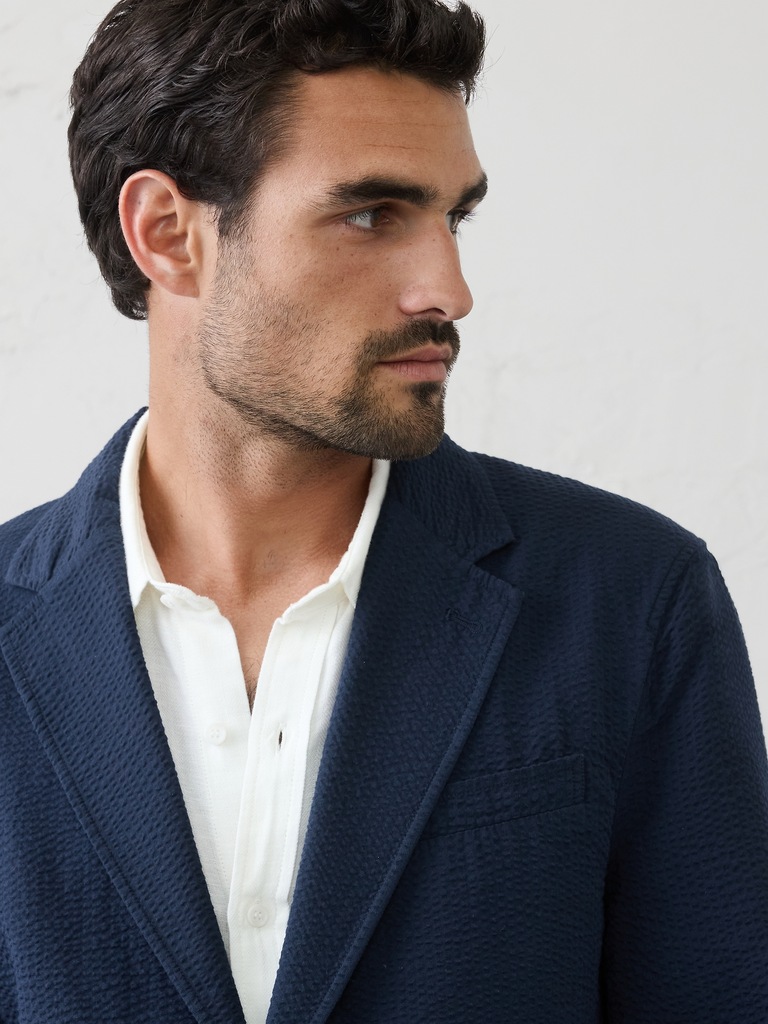 Slim-Fit Preppy Ease Seersucker Suit Jacket