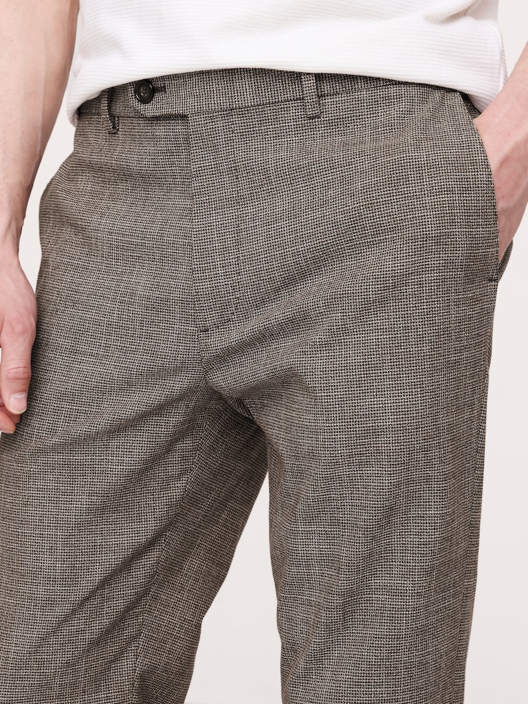 Slim Wrinkle-Resistant Dress Pant