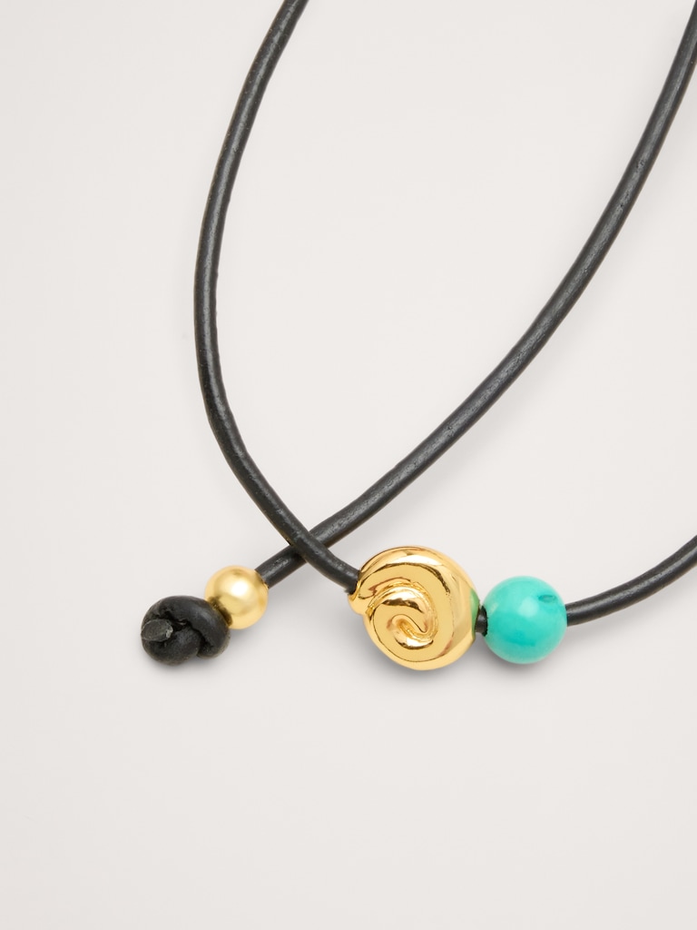 Metallic Stone Cord Necklace