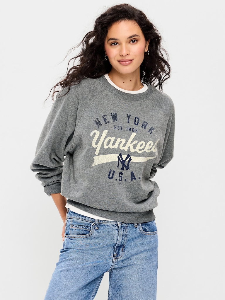 New York Yankees Raglan Sweatshirt for Women