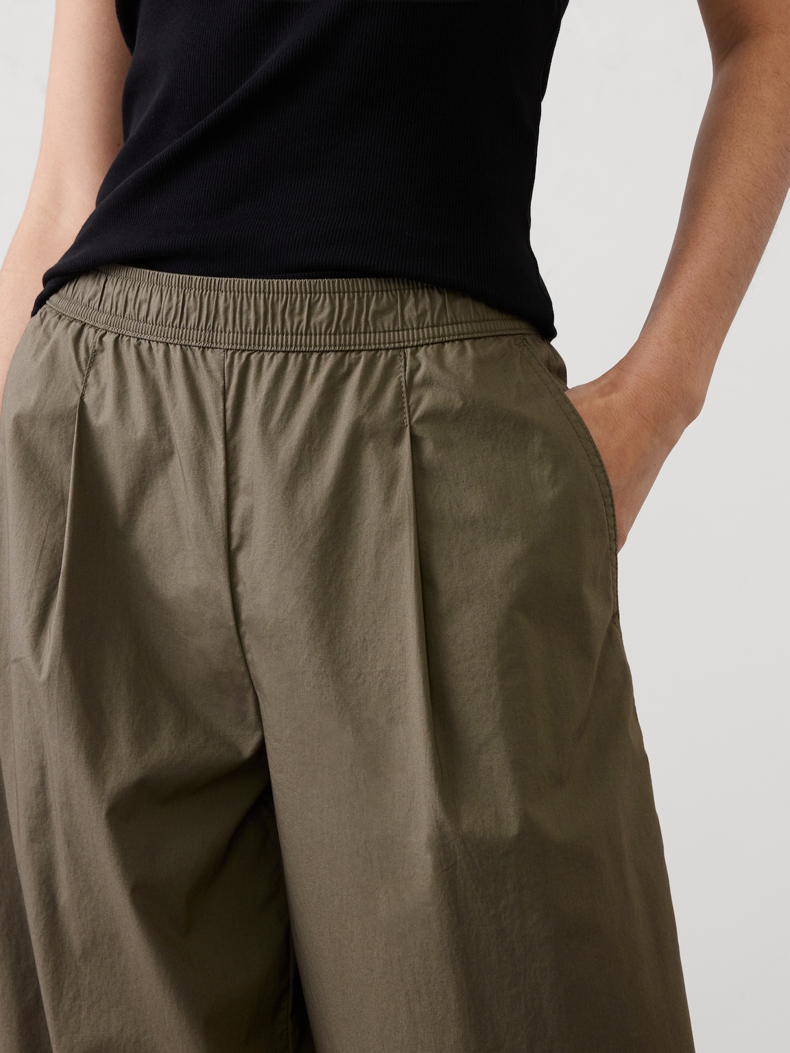 Barrel-Leg High-Rise Pull-On Cropped Pant