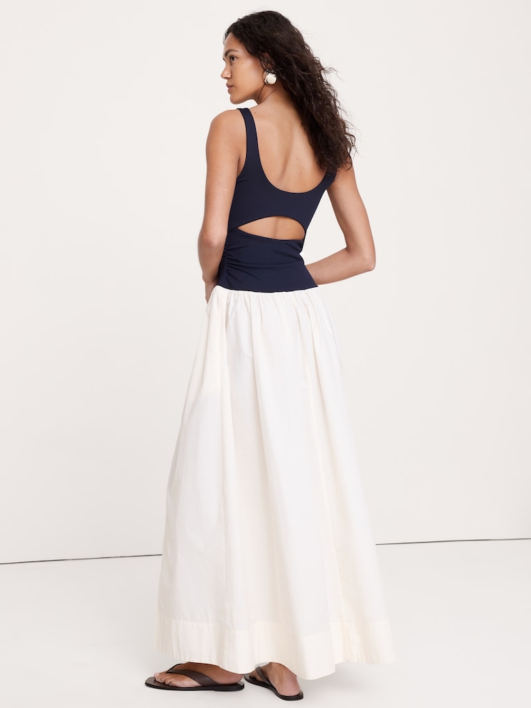 Robe longue en popeline de coton extensible effet sculptant