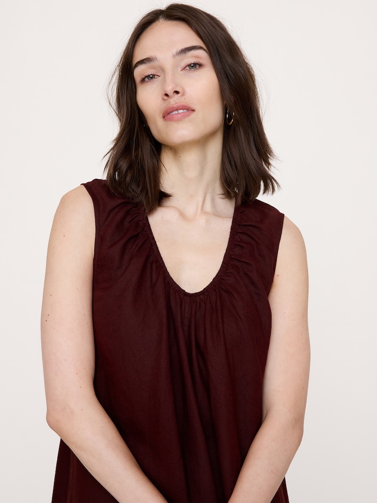 Robe longue en lin à encolure dégagée