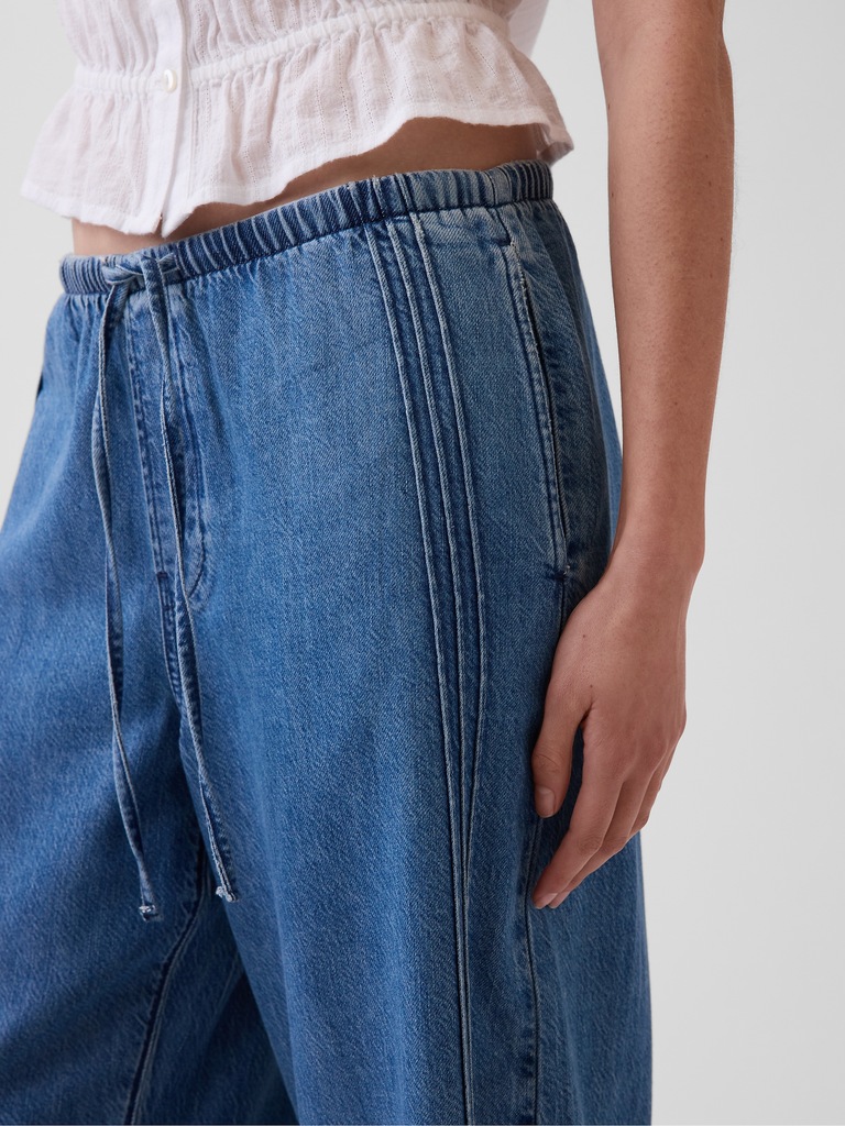 Mid Rise UltraSoft Easy Barrel Jeans