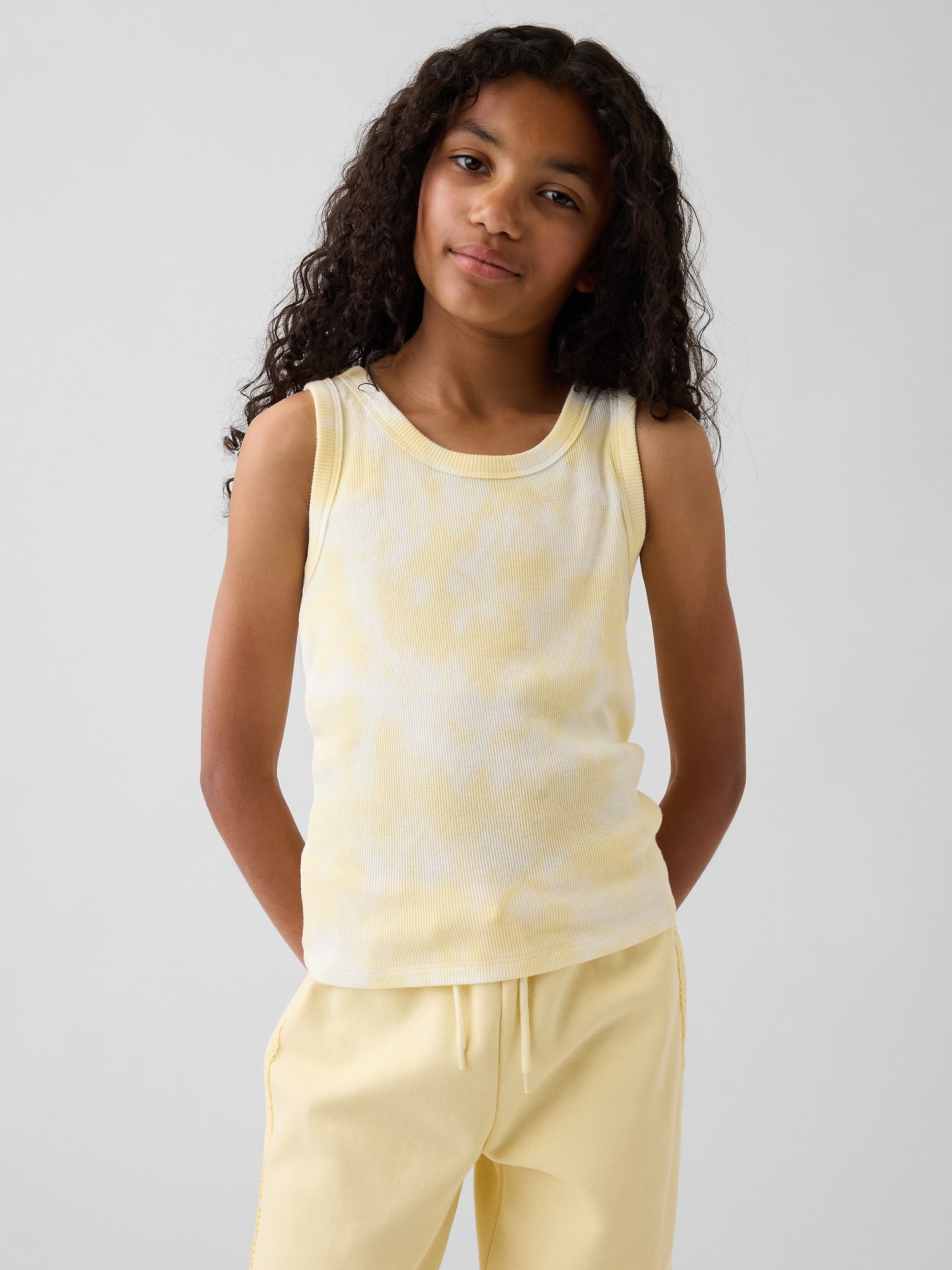 Girls' Sleeveless T-Shirts | Gap