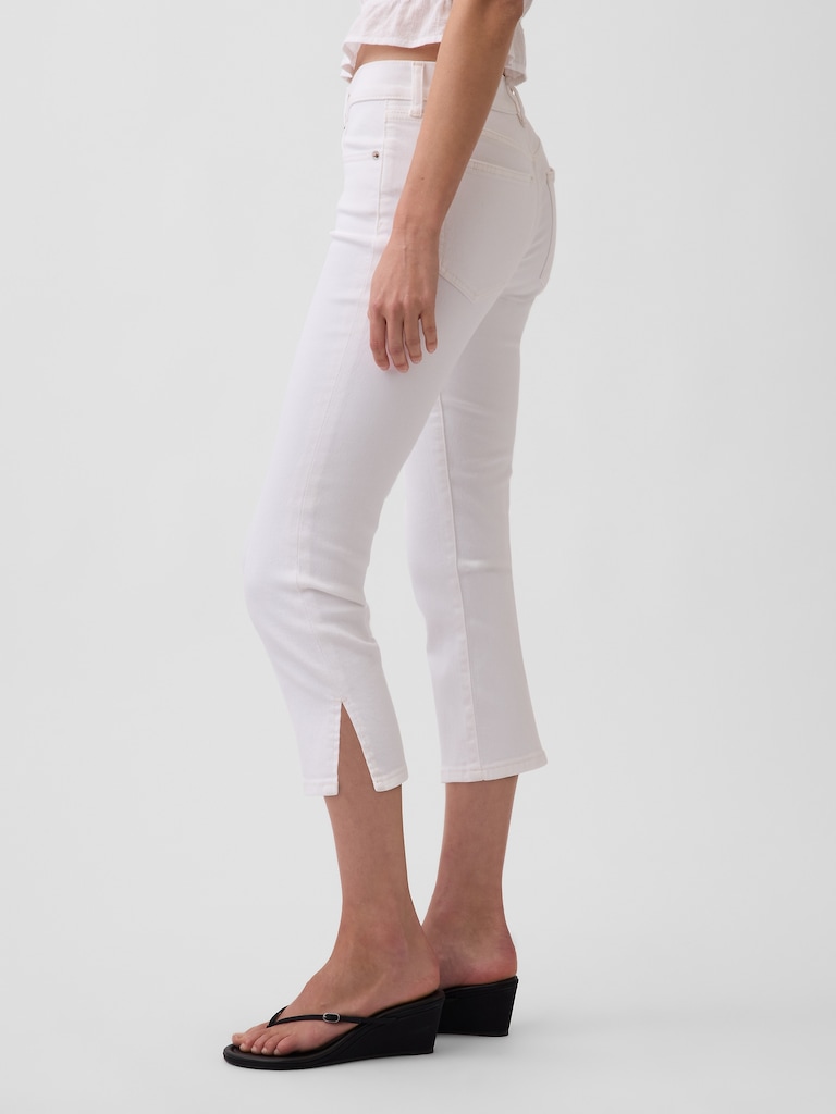 Low Rise Capri Jeans