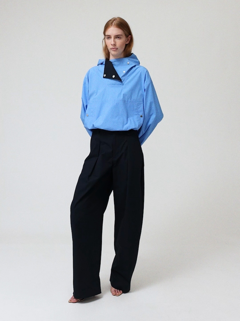 Gap × Victoria Beckham High Rise Pleated Arc Trouser