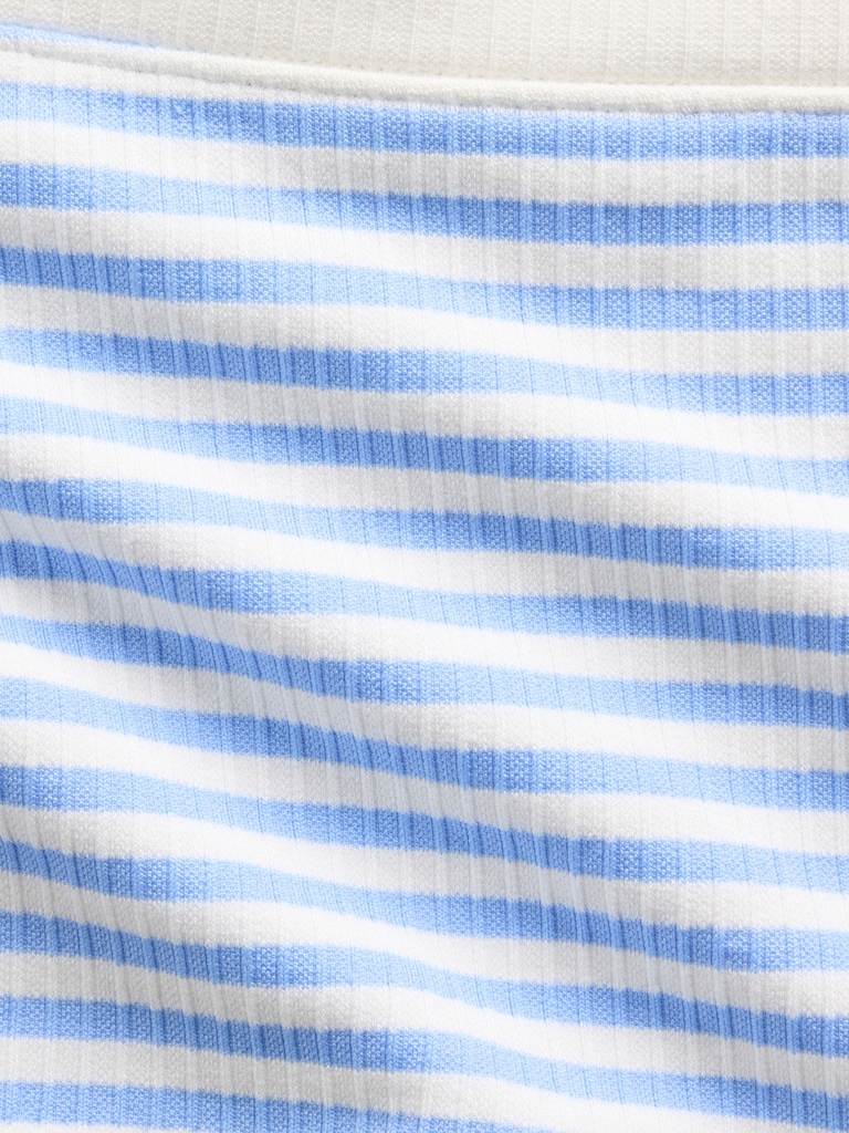 Seamless Shorty