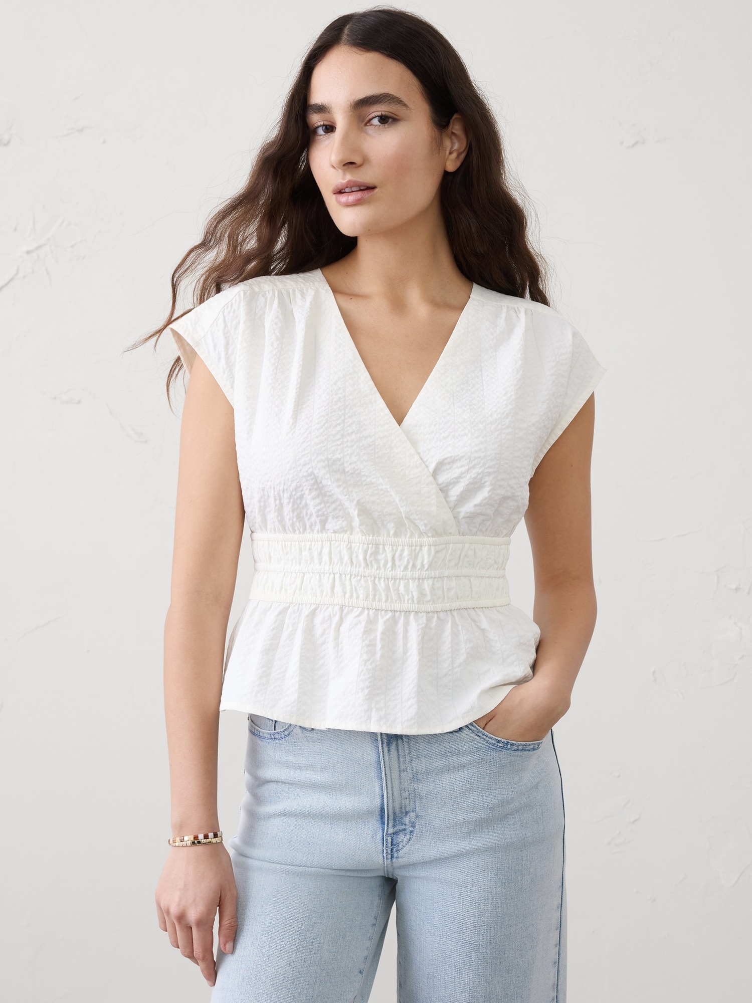 Women's Short-Sleeve Tops | Banana Republic Factory