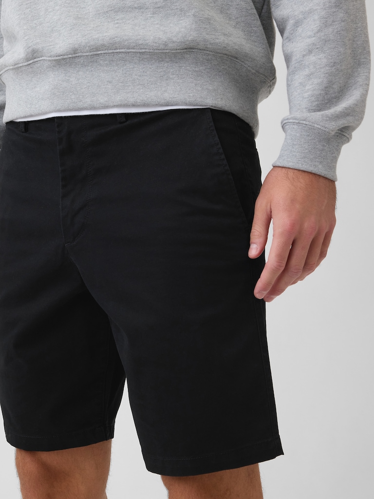 9" Essential Khaki Shorts