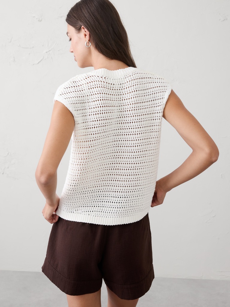 Relaxed Textured Sweater Vest
