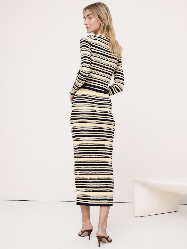 Crinkle Knit Maxi Skirt