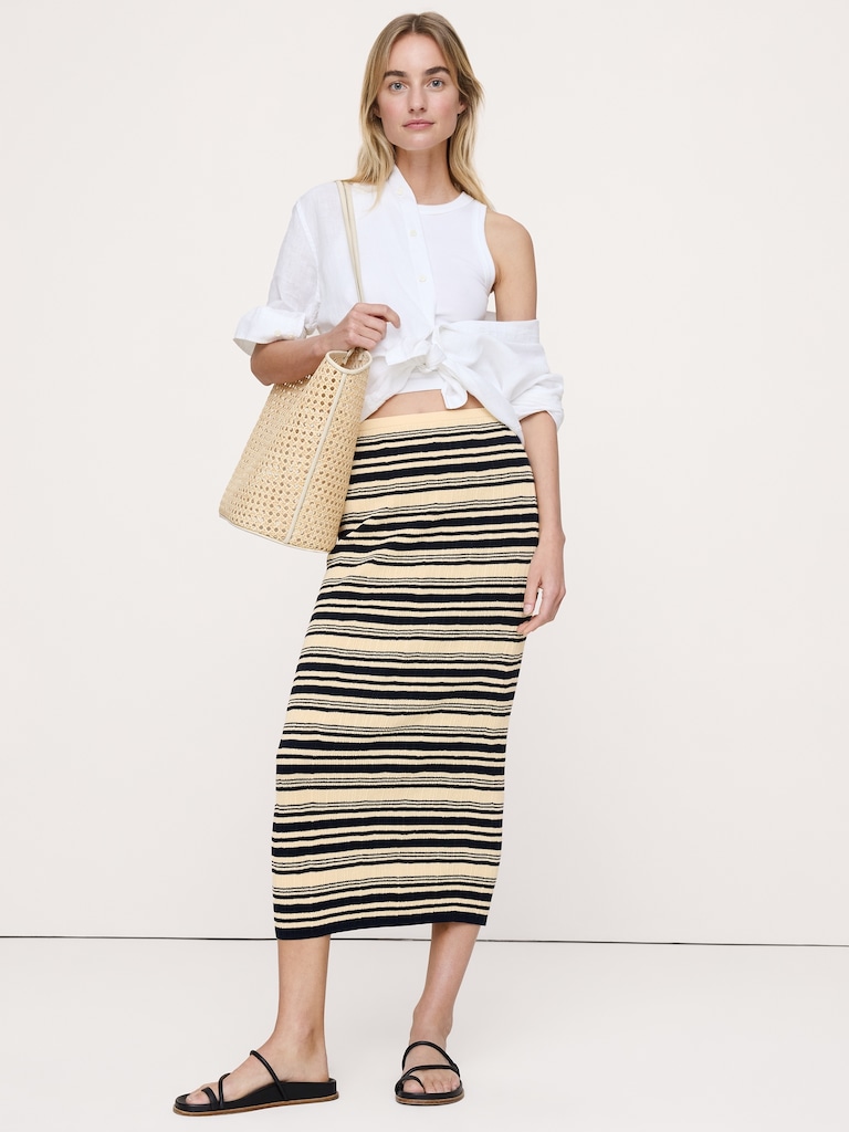 Crinkle Knit Maxi Skirt