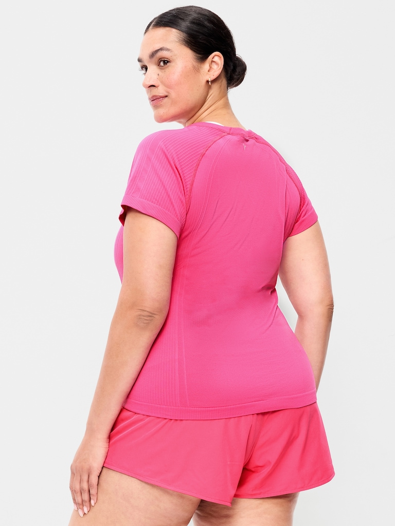 Fluid Seamless Fitted T-Shirt