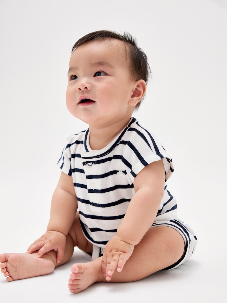 Baby Two-Piece Graphic Outfit Set